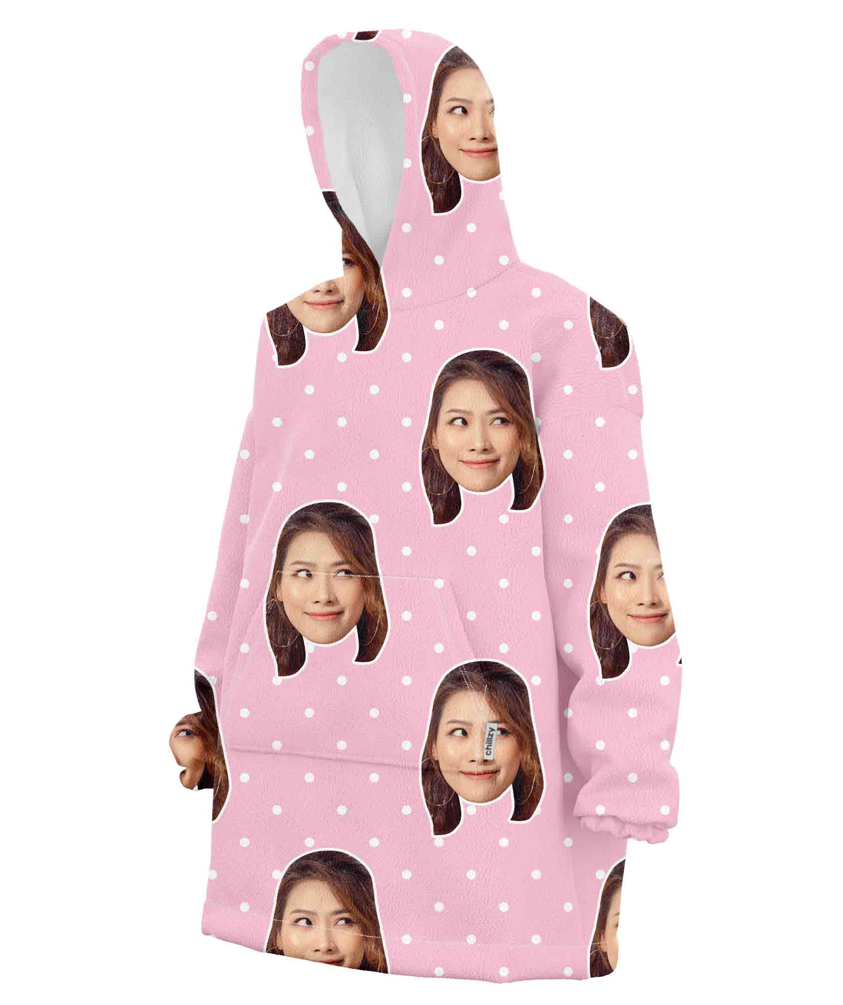 Spotty Face Chillzy Hoodie Blanket